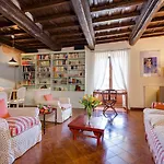 Rome As You Feel - Luxury Cappellari Apartment